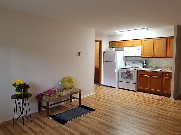 4th image of 14530 Madison Ave APT 2