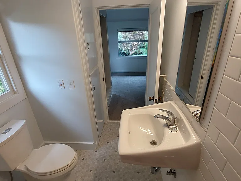 82 Spruce St — Photo 7