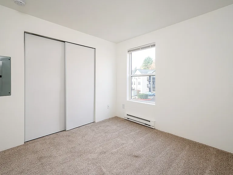 Glen Ridge Apartments — Photo 47