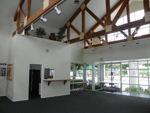 3rd image of 1 Parkwood