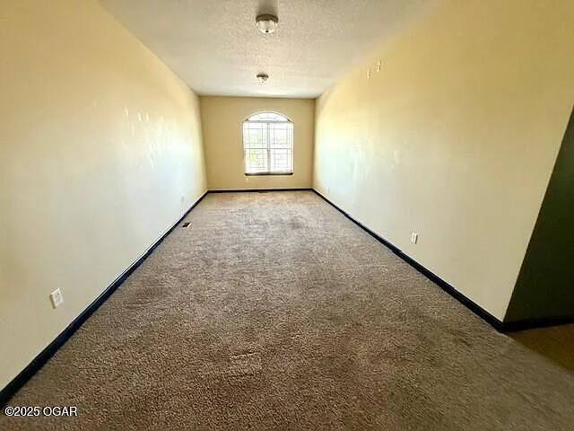 322 Tee Ln — Photo 16