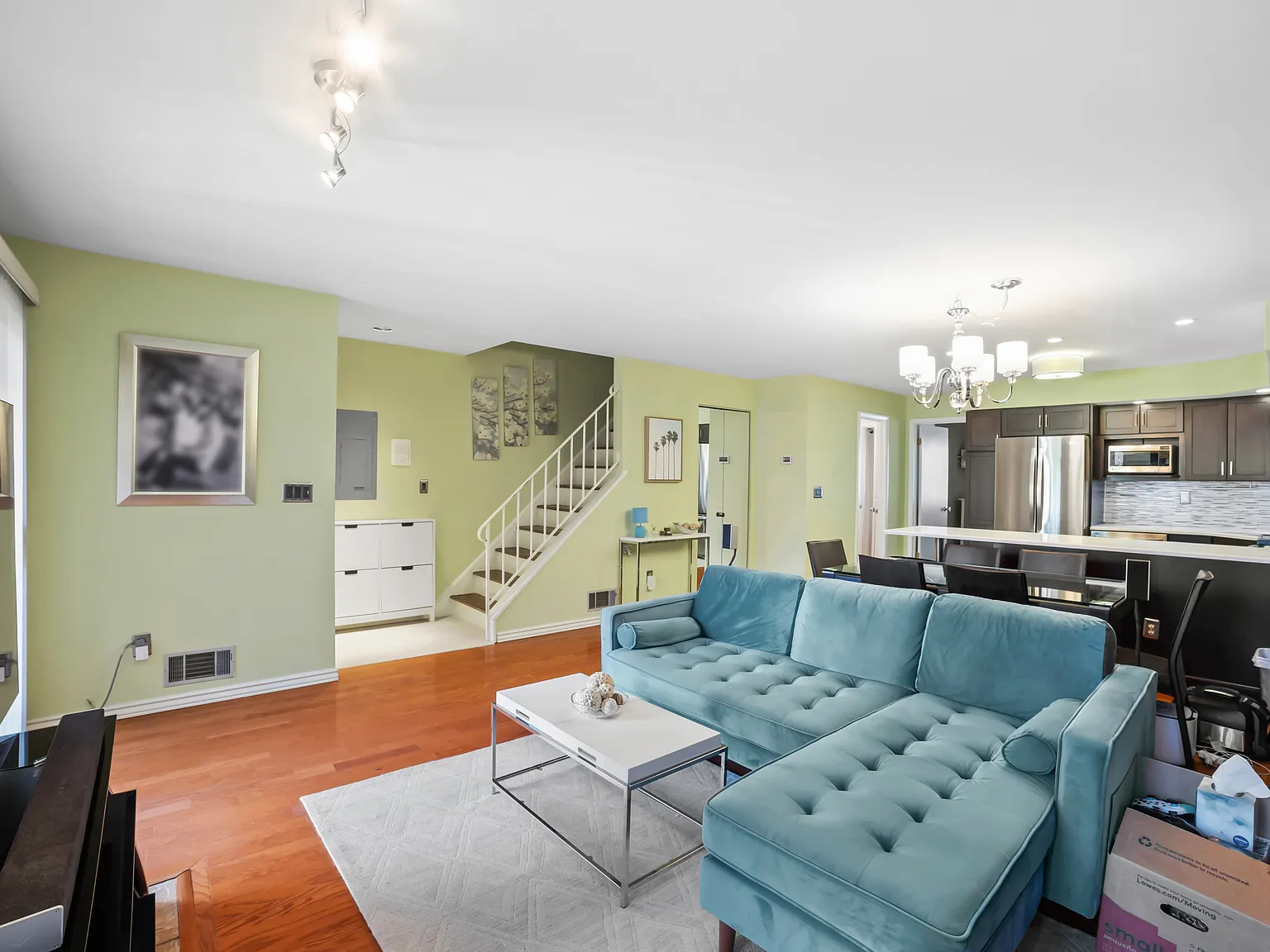 2 bed, 1116 sqft, $2,900 — Photo 4