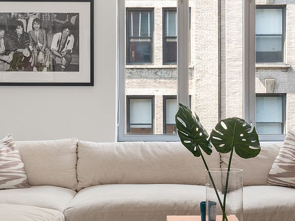 4th image of 125 W 22nd St APT 9C