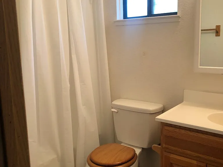 1855 Putnam Dr — Photo 8