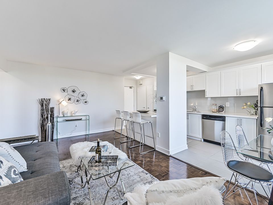 1st image of 20 Prince Arthur Ave #1553661