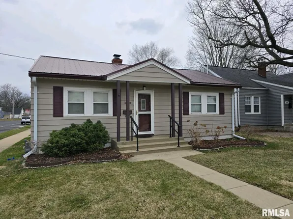 328 E Elmhurst Ave, Peoria, IL 61603