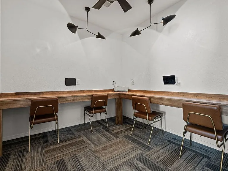 Sierra Meadows — Photo 10