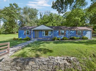 1201 S Graycroft Ave, Madison, TN 37115