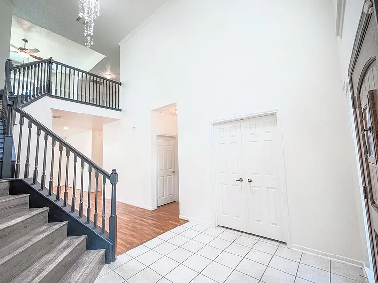 11606 Canyon Woods Dr — Photo 3