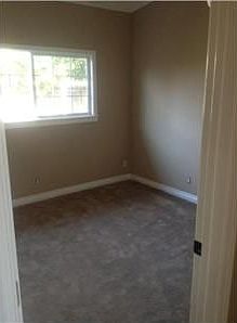 3rd image of 412 N Sunset Dr