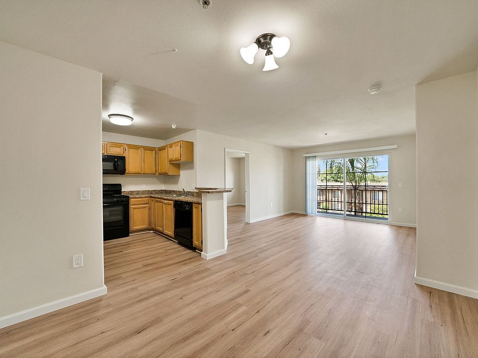 1st image of 15736 Vanowen St #101