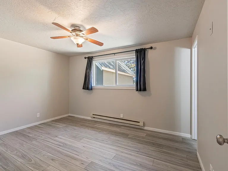 2639 NE Harvey Ln — Photo 11