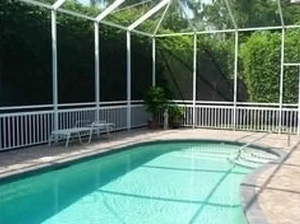 5949 Chanteclair Dr, Naples, FL 34108
