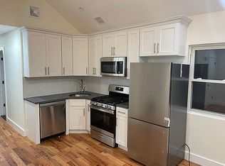 610 E 49th St #2T, Brooklyn, NY 11203