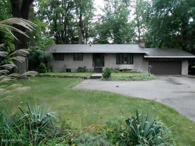 665 Eugene Ave, Muskegon, MI, 49441