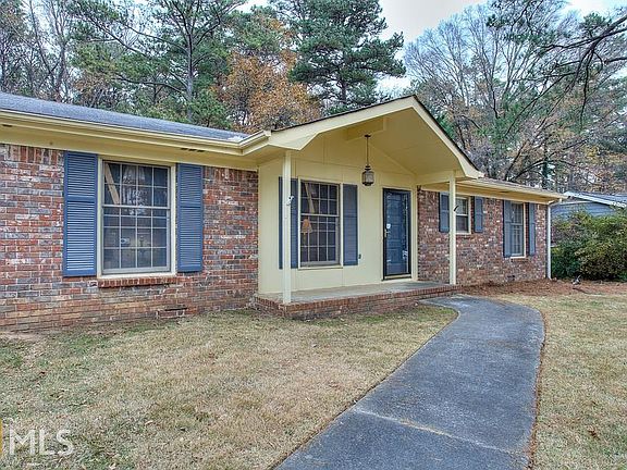 3rd image of 1360 Drayton Woods Dr #124