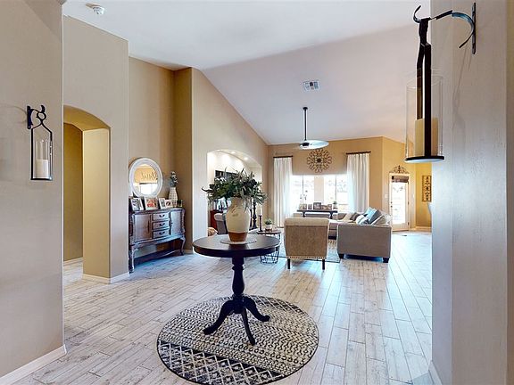 3rd image of 3714 S Plowman Dr