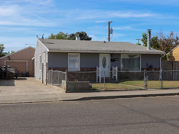 3rd image of 1816 N 10th Ave
