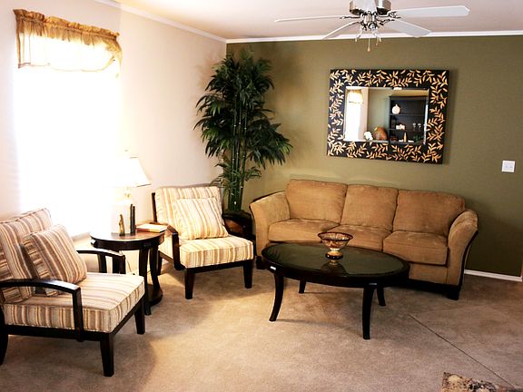 3rd image of 2826 N Texas Ave #21