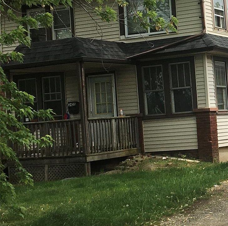 2nd image of 2425 Kilpatrick Ave