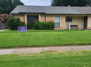 765 Rock Creek Dr, Euless, TX 76039