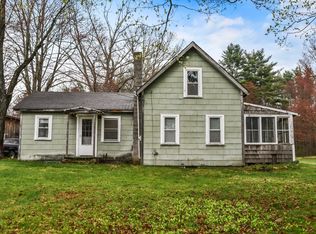 877 Northfield Rd, Hinsdale, NH 03451