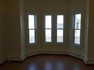 33 Union St APT 4, Taunton, MA 02780