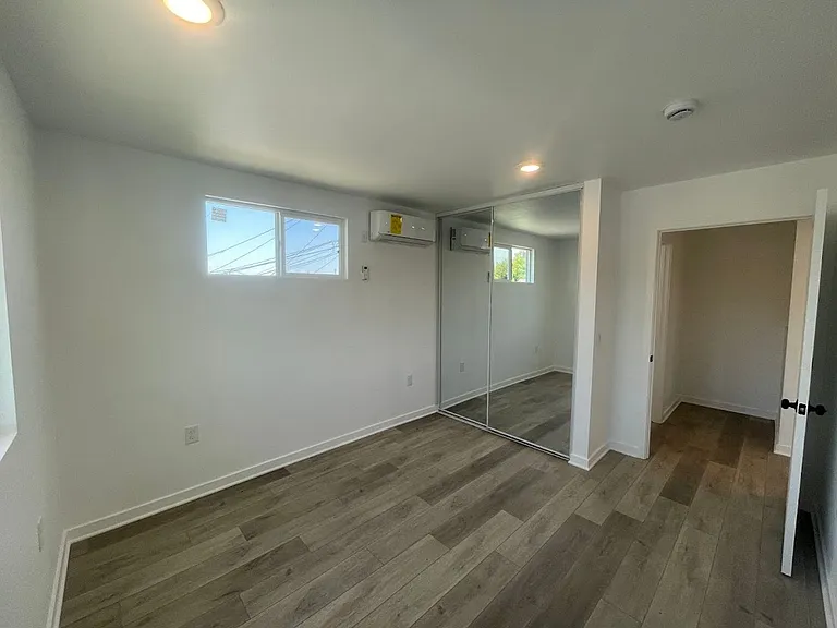 2718 Bomberry St — Photo 17