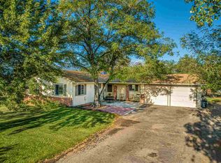 936 Meadow View Rd, Gardnerville, NV 89460