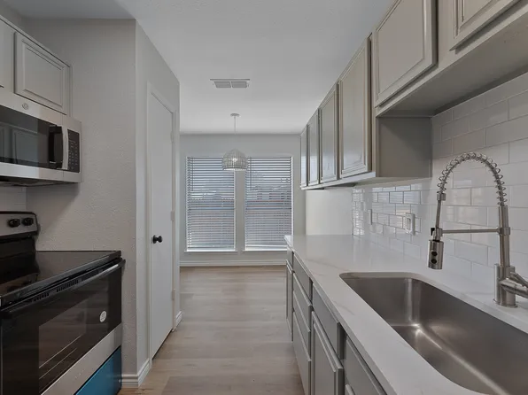 4268 Fernleaf Dr, Fort Worth, TX 76137