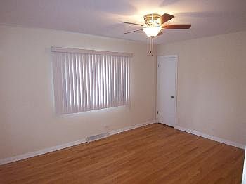 4th image of 10724 S Kostner Ave