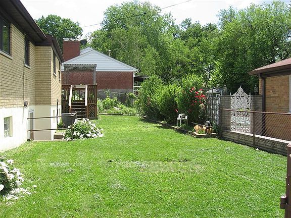 3rd image of 5539 Edger Dr