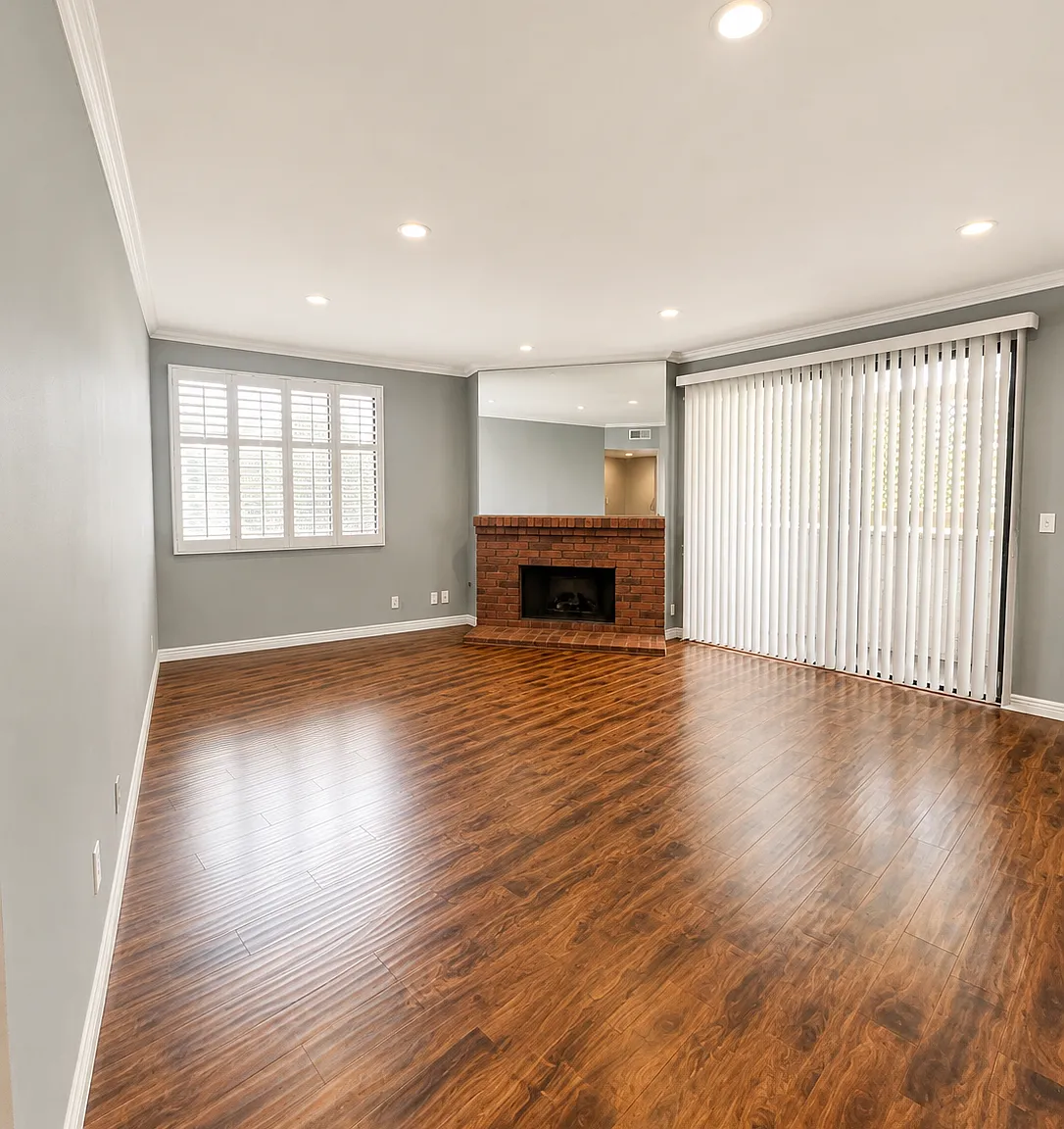 2 bed, 1288 sqft, $3,950 — Photo 2