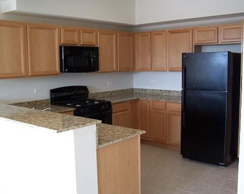 2nd image of 6420 Double Eagle Dr Unit 614