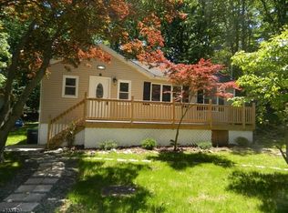 57 Stevens Trl, Hopatcong, NJ 07843