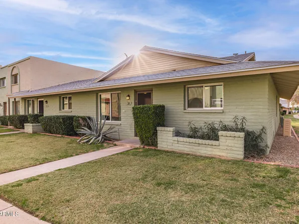 225 N STANDAGE -- #20, Mesa, AZ 85201