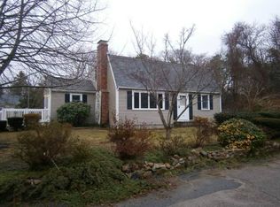 22 Laura Rd, Centerville, MA 02632