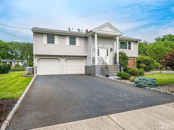 14 Eagle Rd, Edison, NJ 08820