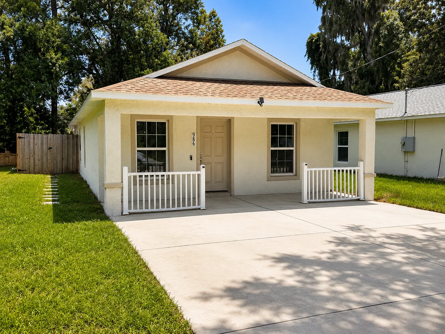 Modern Open-Concept Home Near I-75 & Historic Downtown Ocala — Photo 2