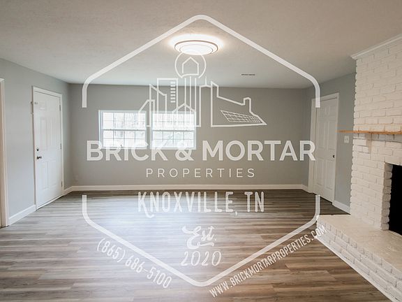 3rd image of 5712 Hyatt Ln #B