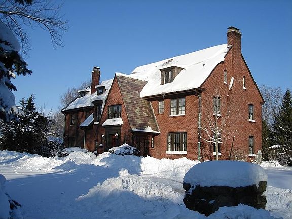 65 Clark St, Belmont MA