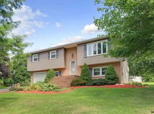 919 Keller Rd, York, PA 17406