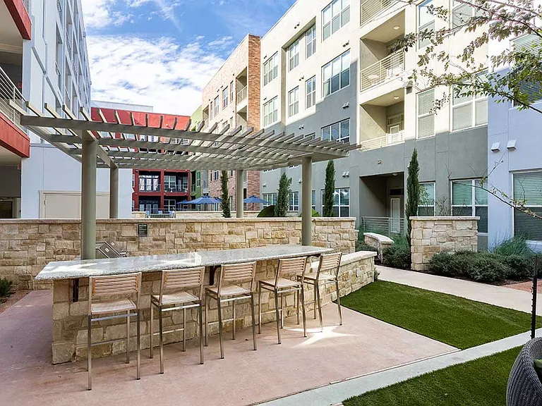 AMLI at Mueller — Photo 16