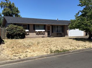 637 Clairmont Dr, Eugene, OR