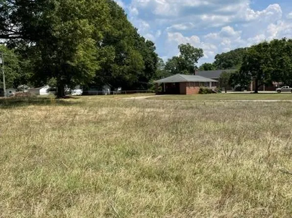 500 N Main St, Joanna, SC 29351