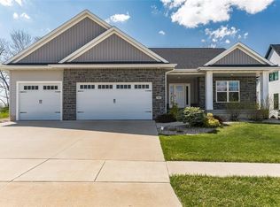 7011 Cottage Ridge Ct NE, Cedar Rapids, IA 52411