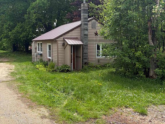 2nd image of 190 Leavitt Road