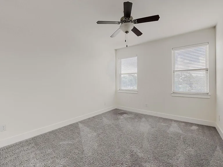 401 Parkline Dr #1A — Photo 13