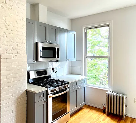 Rented by TheRealEstateCompany.com LLC | media 5