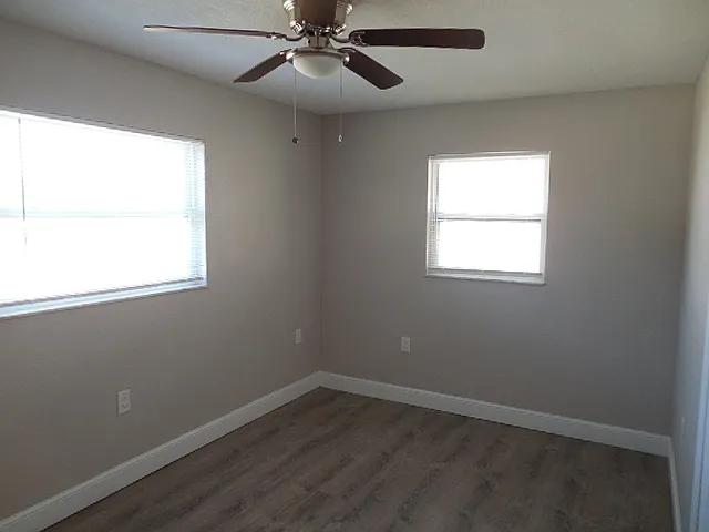 9300 Whitman Ln — Photo 8